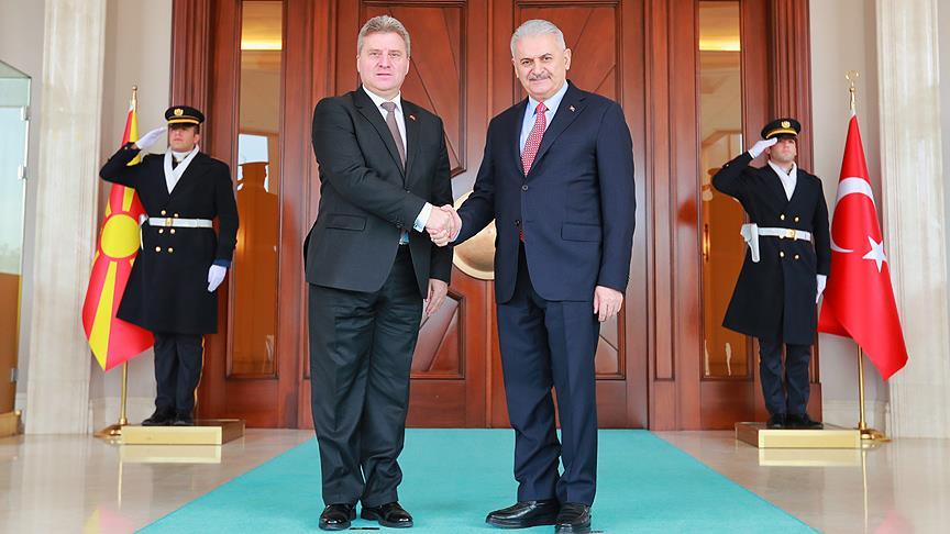 Başbakan Yıldırım, Makedonya Cumhurbaşkanı Ivanov ile bir araya geldi