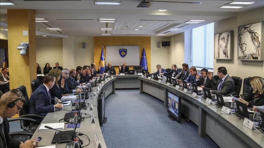 Kosovë, qeveria tërheq projektligjin për demarkacionin