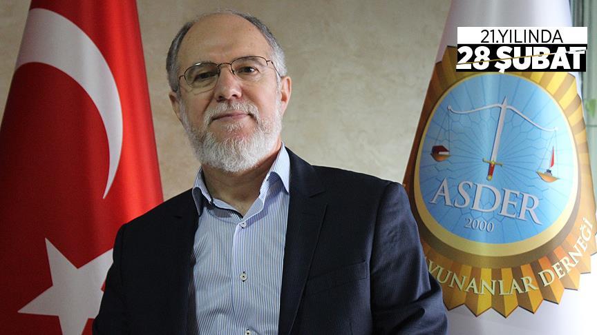 'Başörtülü eş ve çocukları fotoğraflarıyla fişlediler'