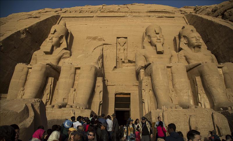 Fenómeno Solar Ilumina El Rostro De Ramsés Ii En Egipto