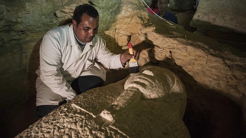 Egypt discovers several 3,000-year-old tombs 