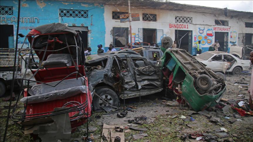 Dos carros bomba dejan por lo menos 18 muertos en Somalia