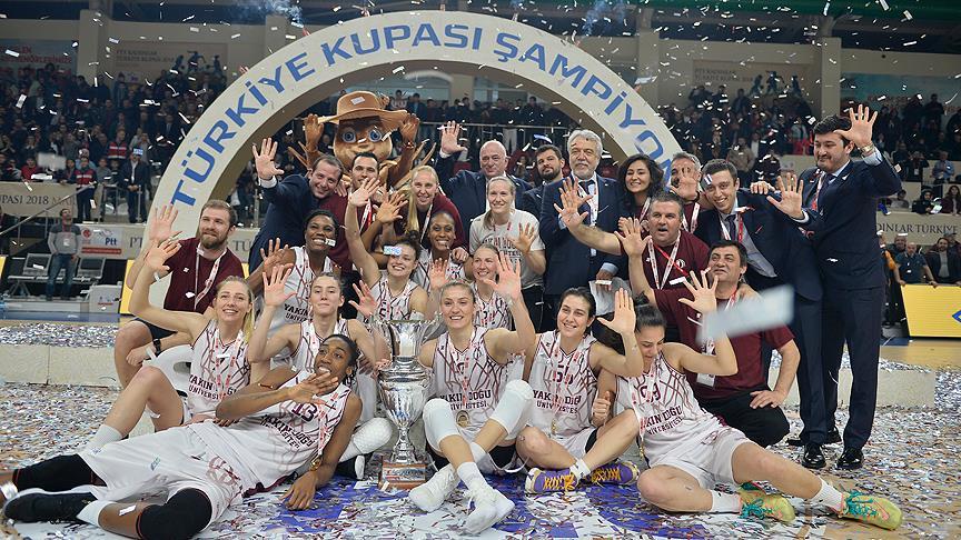 PTT Kadınlar Türkiye Kupası sahibini buldu