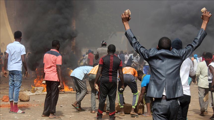 Niger/Loi des finances 2018: Niamey n’entend pas abdiquer devant la pression de la rue (Ministre)