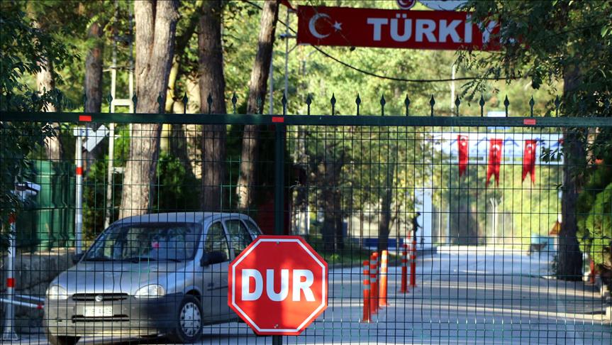 2 Greek soldiers remanded in northwestern Turkey