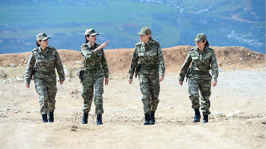 Zeytin Dalı'nın kadın subayları