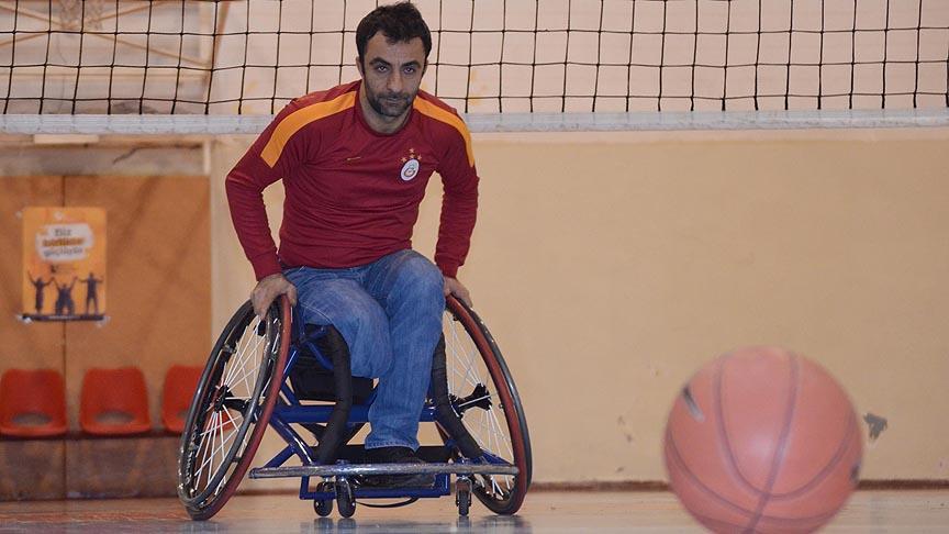'19 yıl geçti lamba sallanıyor korkuyorum'