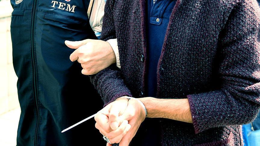 İtirafçı olmaktan vazgeçirmeye çalıştı, kendisi itirafçı oldu