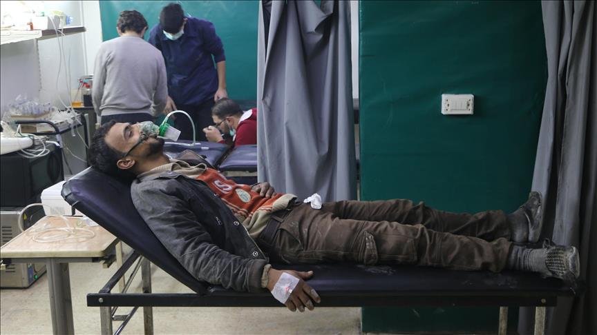30 injured in regime gas attack in Syria’s E. Ghouta