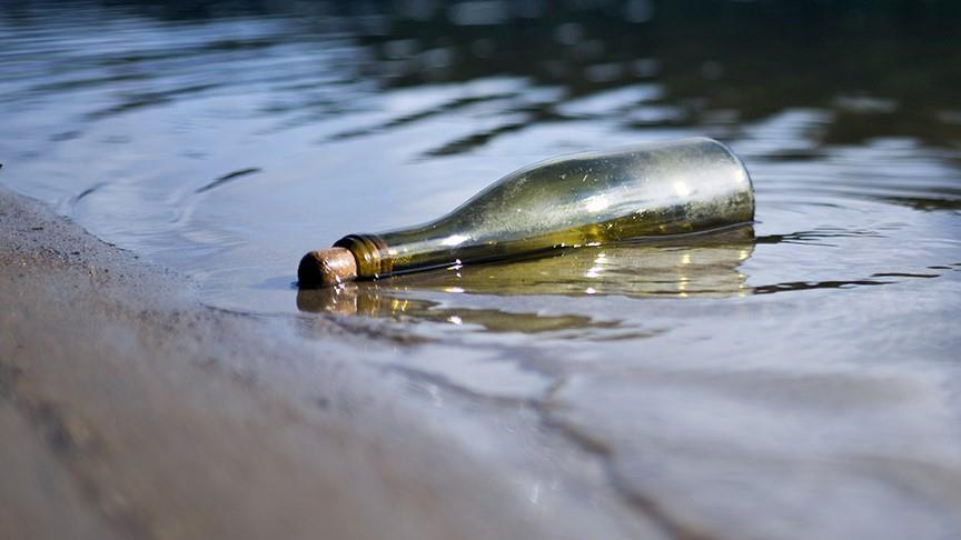 Se encontró el mensaje de botella más antiguo del mundo