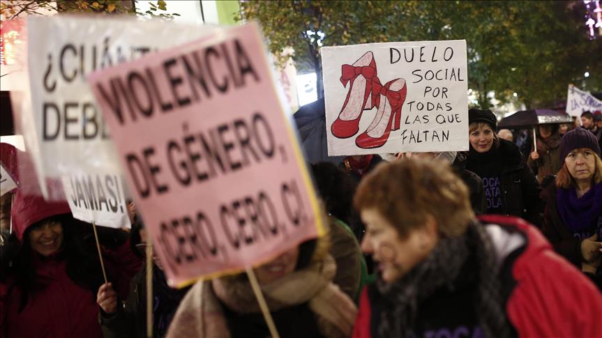 Encuesta revela que el 82% de los españoles apoyan huelga feminista