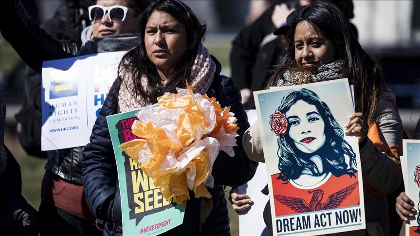 US: Muslim leaders arrested while supporting Dreamers