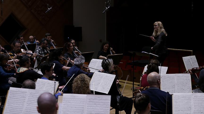 Usta kadın müzisyenler CSO konserinde buluşacak