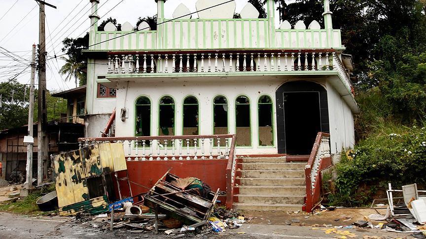Muslims in Sri Lanka attacked despite emergency decree
