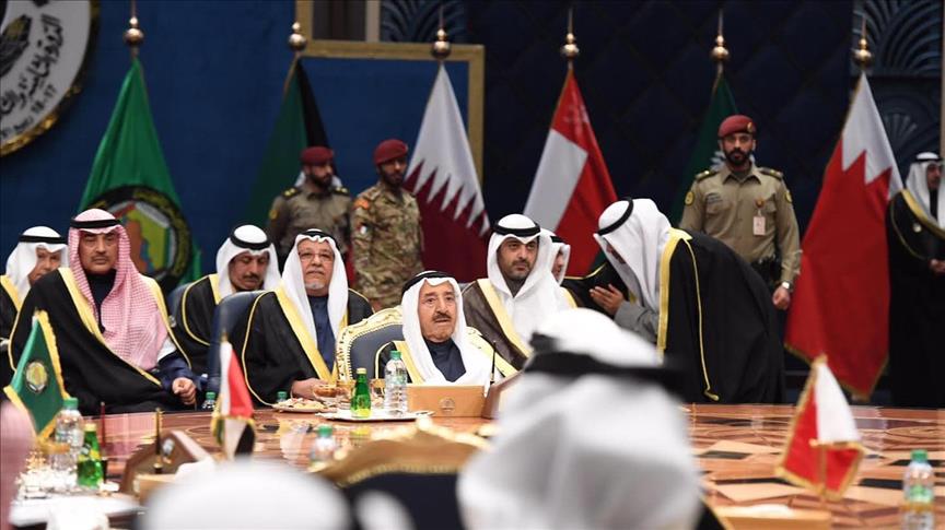 Gulf leaders look to US to resolve inter-Arab dispute