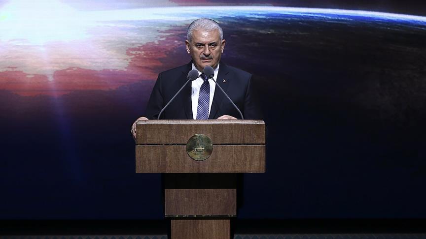 Başbakan Yıldırım: Kadın toplumun içindeyse o toplum daha huzurludur