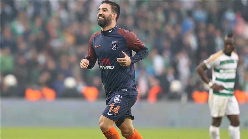 Turquie: Arda Turan se marie avec Aslıhan Doğan