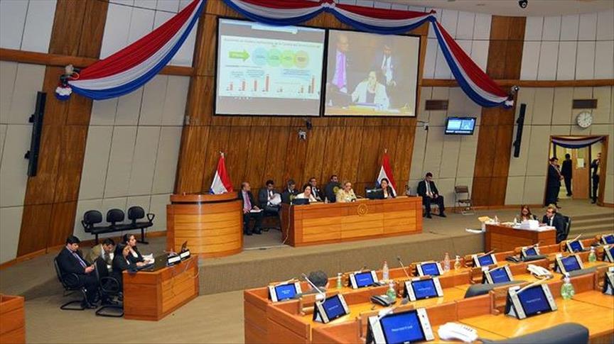 Paraguay aprobó ley que dificulta la destitución de legisladores