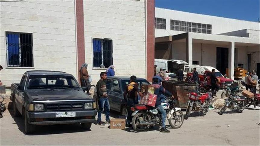 Syrians rush to terrorist-free shops in Afrin