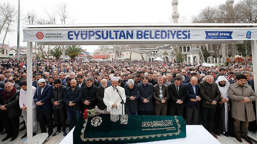 Cumhurbaşkanı Erdoğan'ın akrabası son yolculuğuna uğurlandı