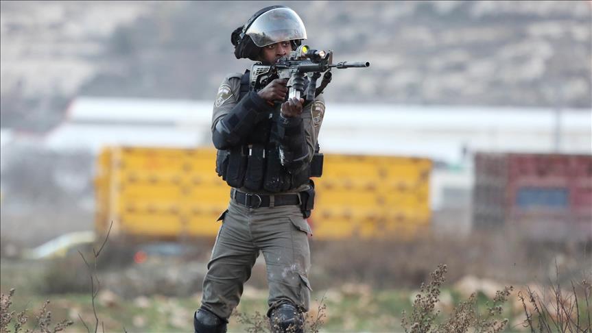 la police israélienne tue l'auteur d'une attaque contre un colon à Jérusalem 