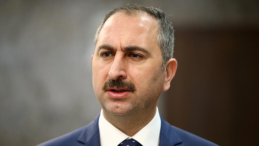 Adalet Bakanı Gül'den Çiftlik Bank açıklaması