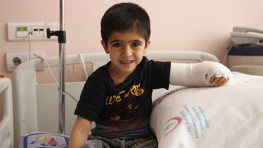 Minik Şiar ender görülen hastalığından kurtuldu 