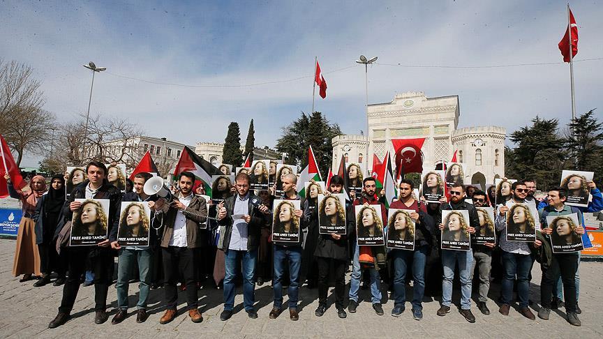 Üniversite öğrencilerinden Filistinli Ahed için 'sessiz' eylem
