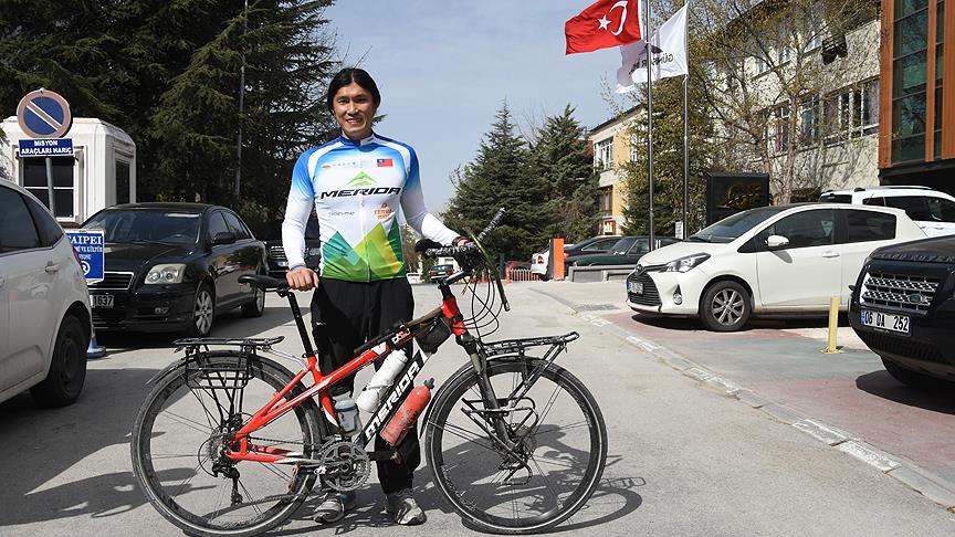 Bisikletle dünya turuna çıkan Tayvanlı Türkiye'de