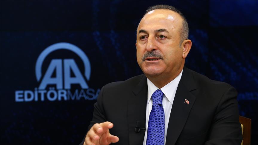 Cavusoglu: Trump želi normalizaciju odnosa s Turskom 