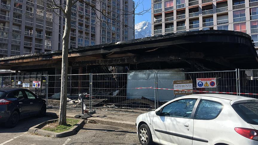 Fransa'da Türklere ait market kundaklandı: 1 ölü
