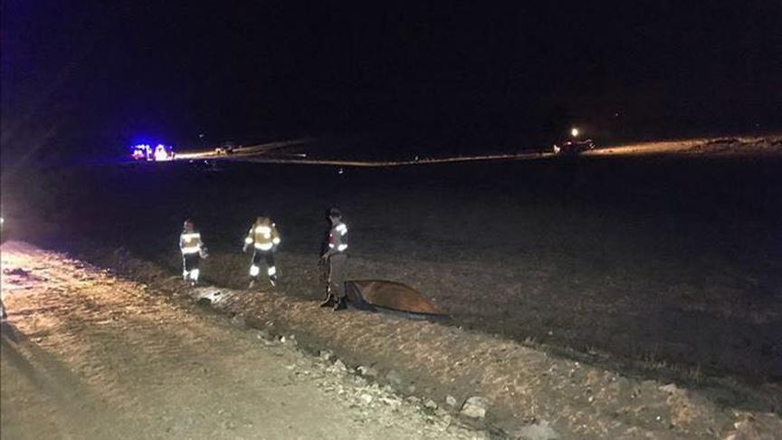 Military personnel martyred in plane crash in Turkey