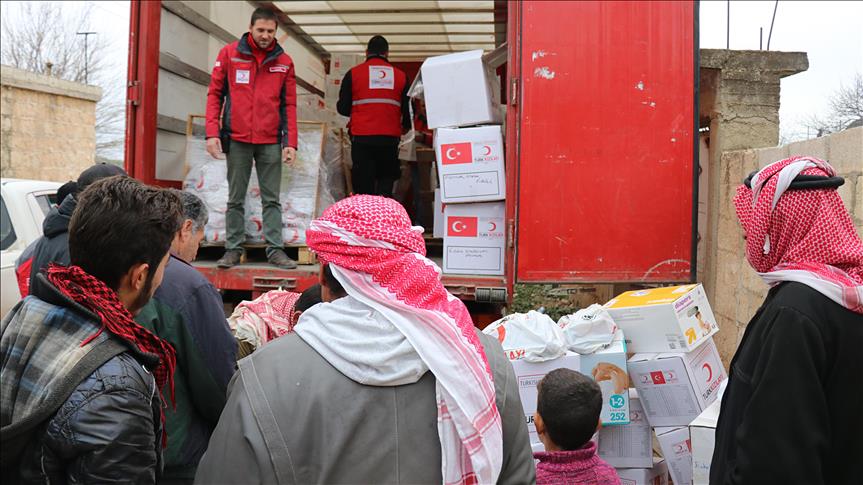 Turkish Red Crescent supplies aid packages to Afrin