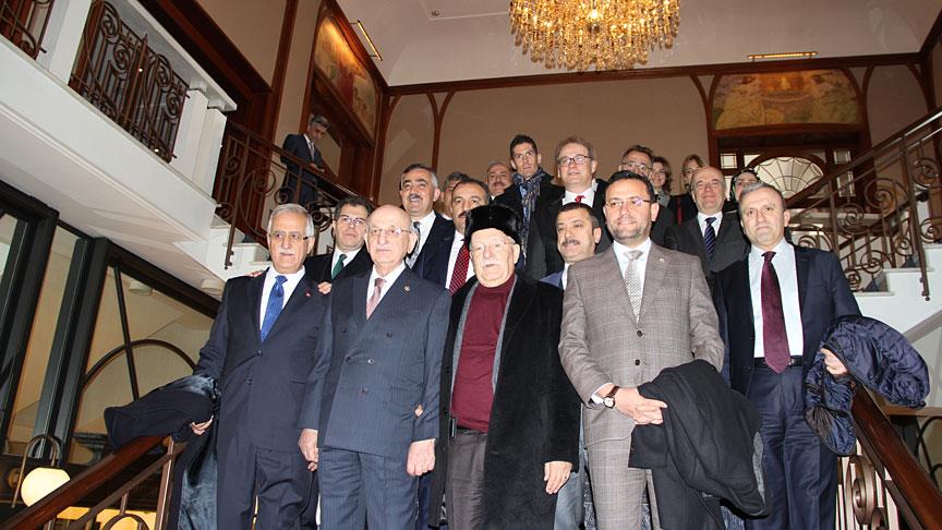TBMM Başkanı Kahraman İsviçre'de Türklerle buluştu