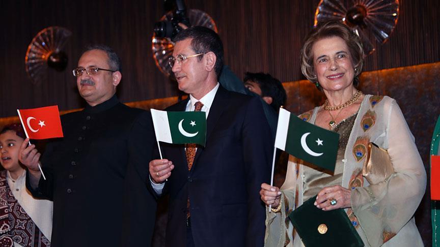 Pakistan Embassy holds reception to mark national day