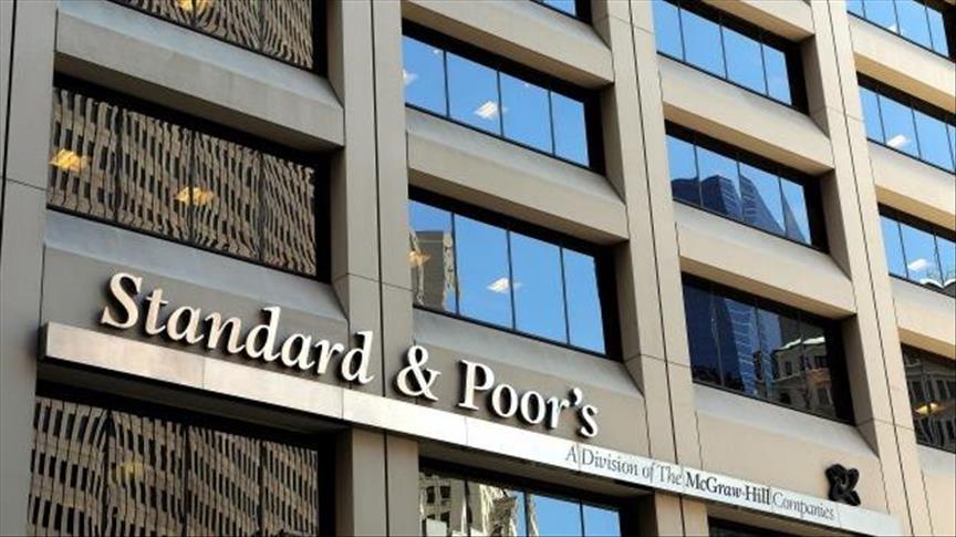 Standard & Poor’s eleva la nota de España