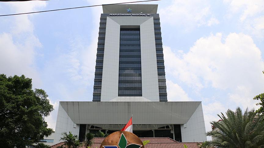 Dünyanın 24 katlı en yüksek milli kütüphanesi Cakarta'da