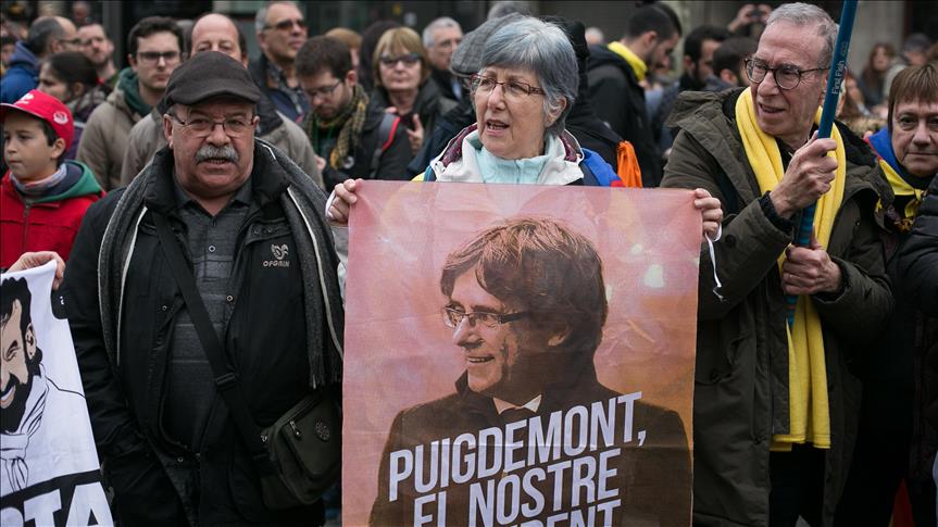 Justicia alemana mantiene en prisión a Carles Puigdemont