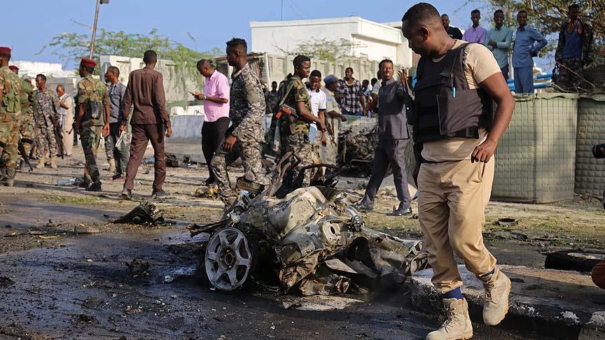 Car bomb blast in Somali capital wounds 3