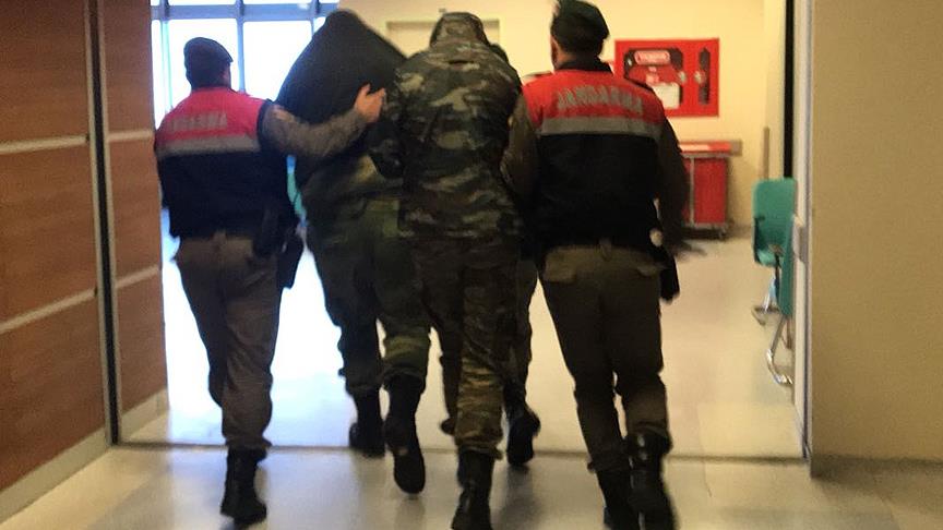 Sınırı geçen 2 Yunan askerin tutukluluğuna itiraza ret