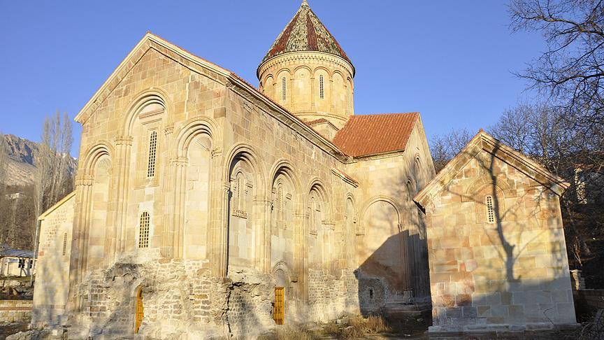 Artvin'de bin 200 yıllık İşhan Kilisesi'nin restorasyonu sürüyor