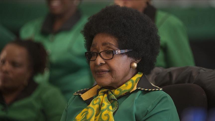 Aktivis anti-apartheid Afrika Selatan Winnie Mandela meninggal dunia