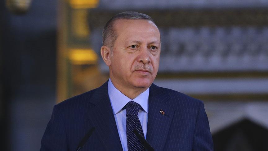 أردوغان يعزي رئيس حكومة إقليم شمال العراق بوفاة شقيقه