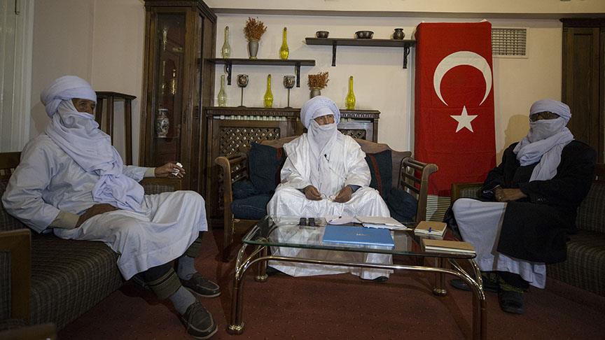 Sahra Çölü'nün gizemli ve kadim sahipleri: Tuaregler