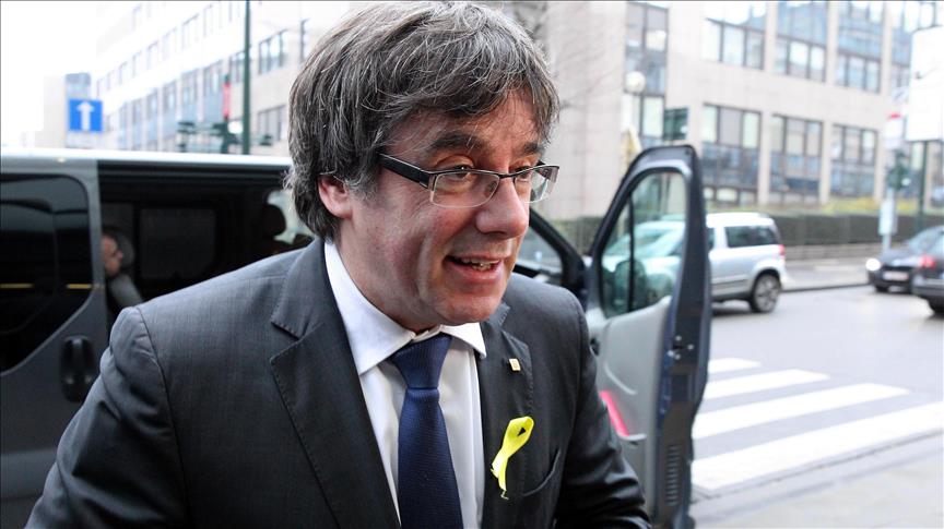 Puigdemont: "Es una vergüenza para Europa tener presos políticos"
