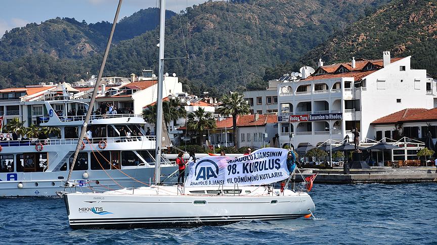 Marmaris'te yatlar yelkenleri Anadolu Ajansı için açtı