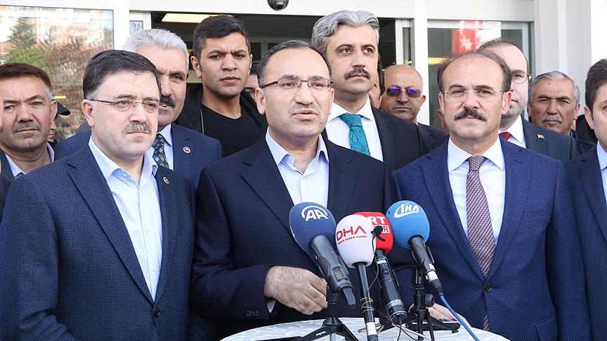 Başbakan Yardımcısı Bekir Bozdağ: Yunanistanlı askerler takas konusu değildir