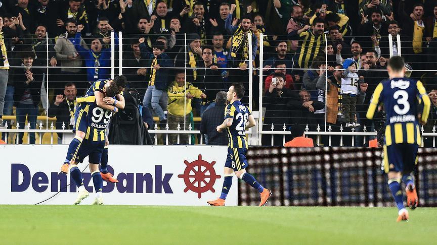 Image result for Fenerbahce keep their title race alive in Super Lig
