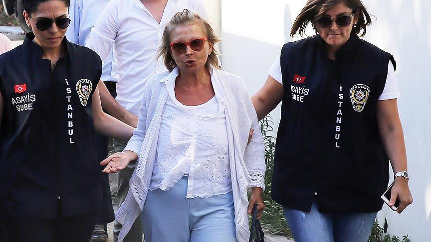 Nazlı Ilıcak'a ''casusluk'' davası