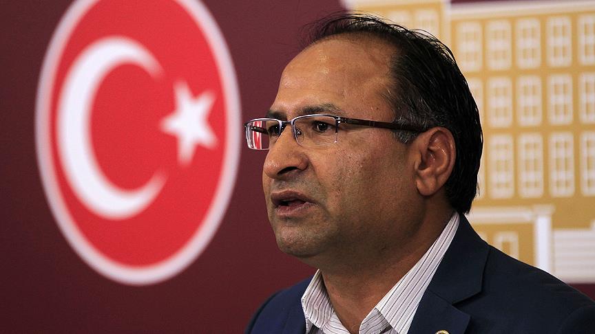 Beşiktaş'ı Romanlardan özür dilemeye davet etti